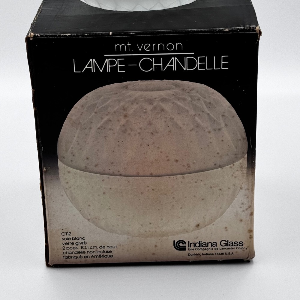 Indiana Glass Mt Vernon Lampe-Chandelle Frosted White Glass Candle Fairy Lamp - Picture 2 of 13
